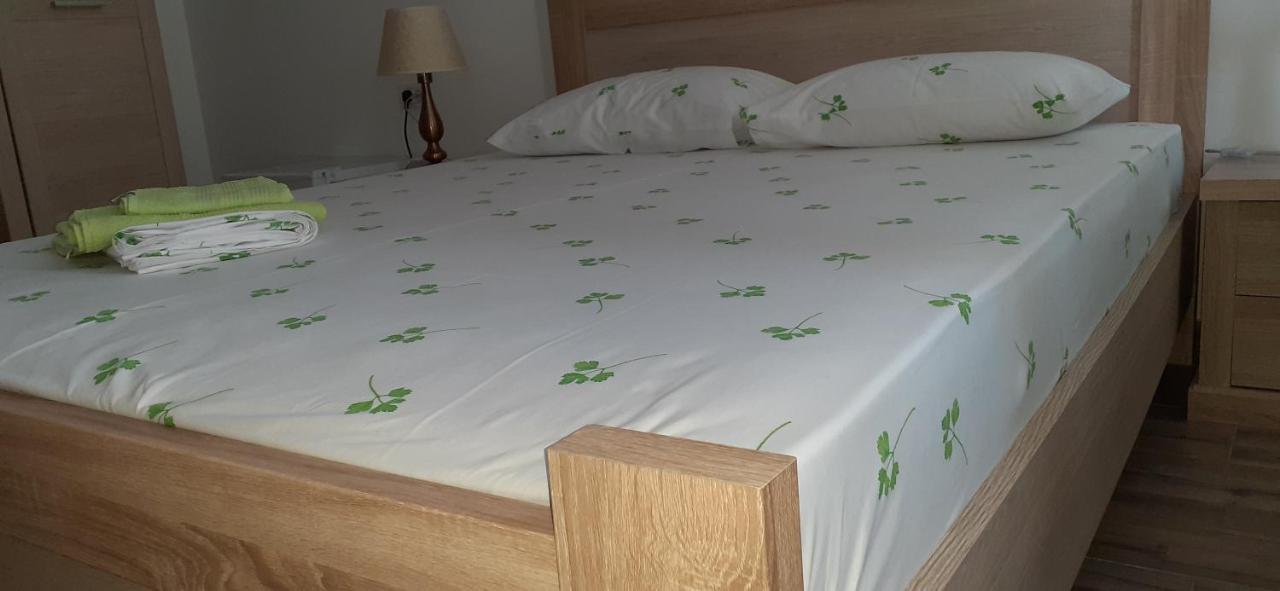 Năvodari Splendid Aparthotel מראה חיצוני תמונה