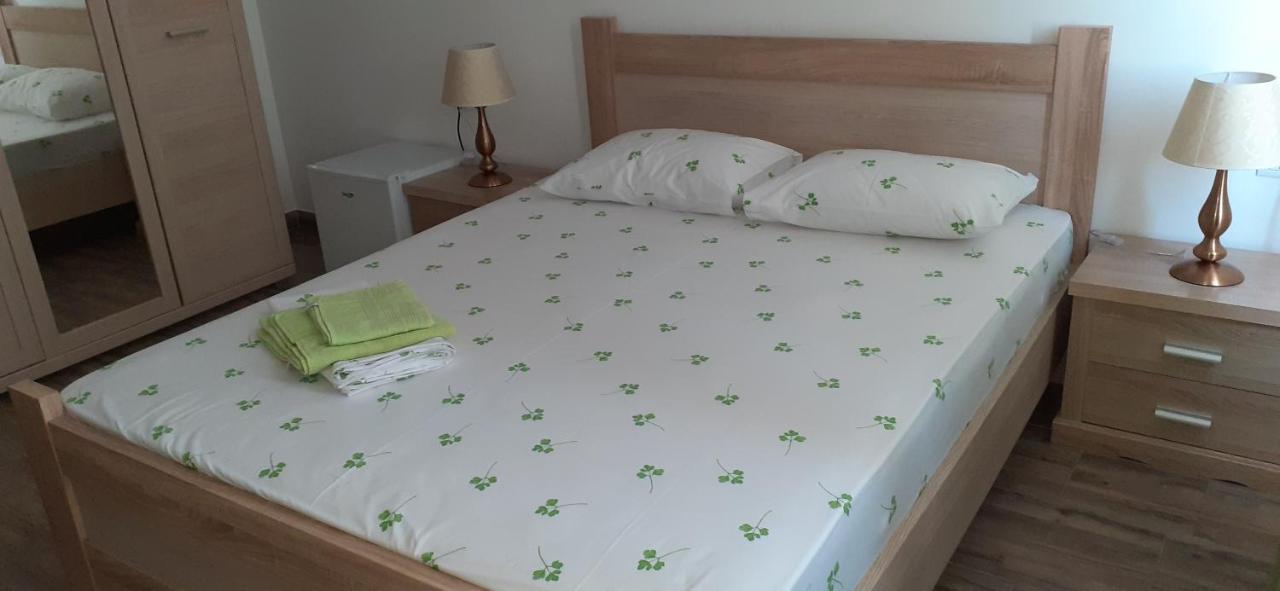 Năvodari Splendid Aparthotel מראה חיצוני תמונה