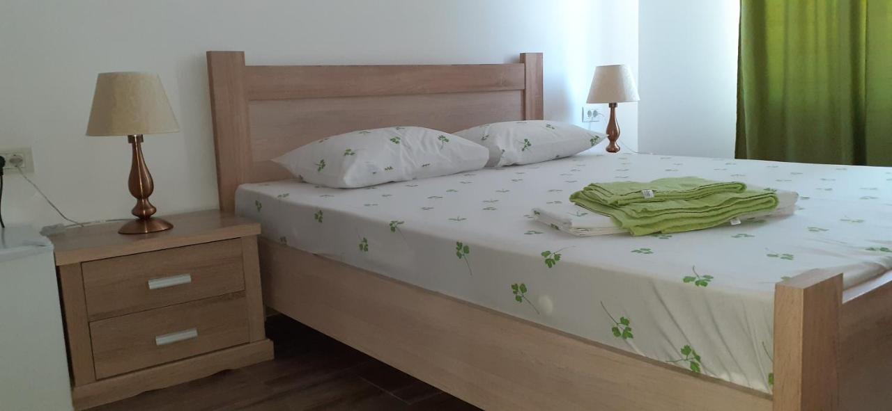 Năvodari Splendid Aparthotel מראה חיצוני תמונה