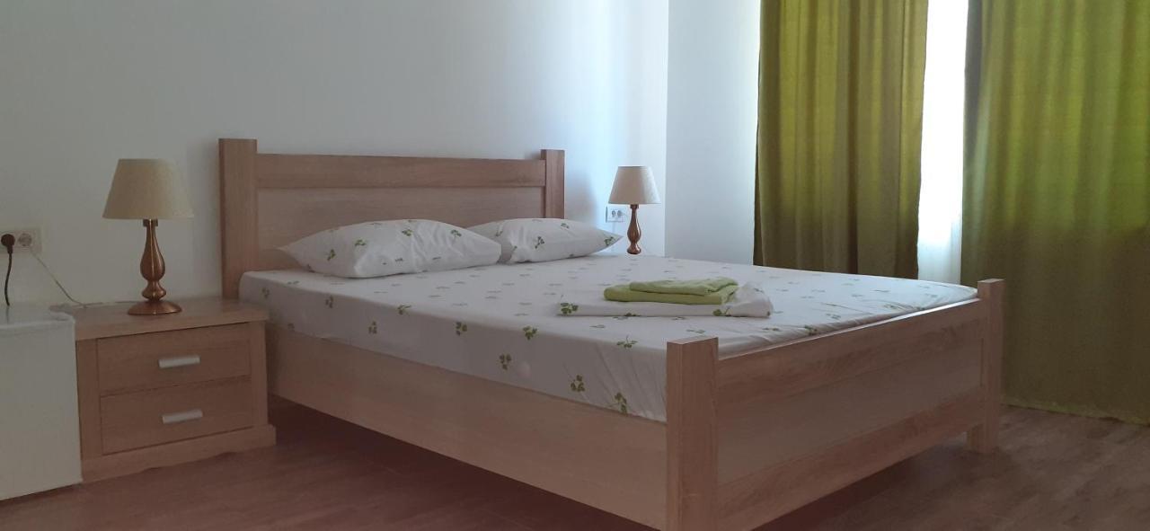 Năvodari Splendid Aparthotel מראה חיצוני תמונה