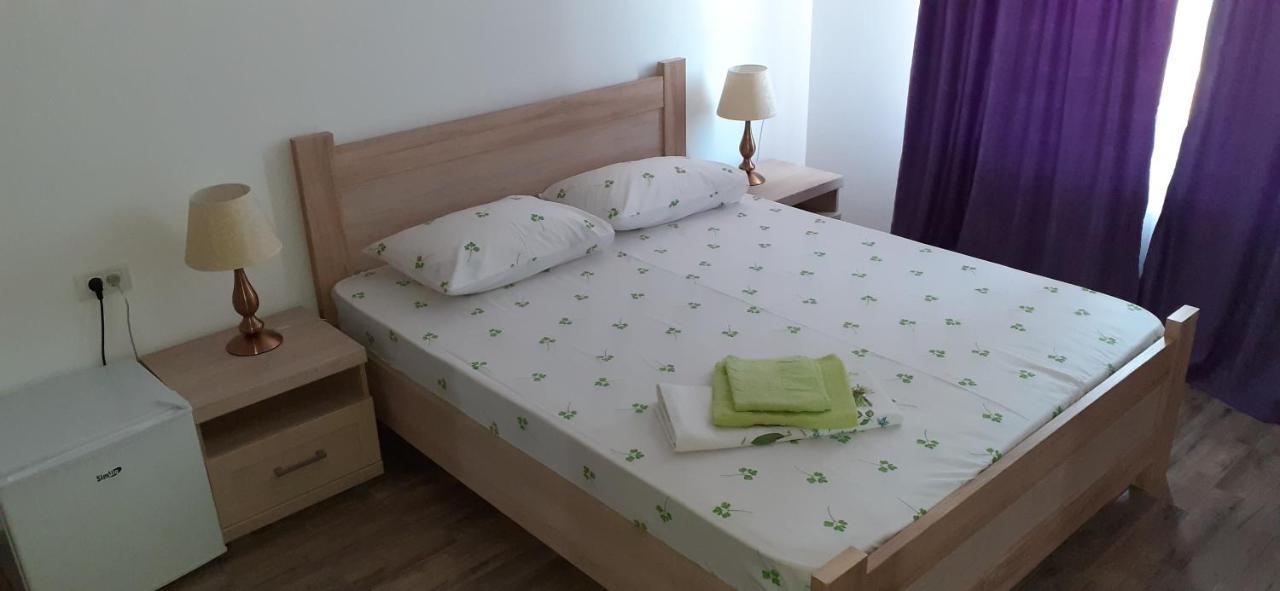 Năvodari Splendid Aparthotel מראה חיצוני תמונה