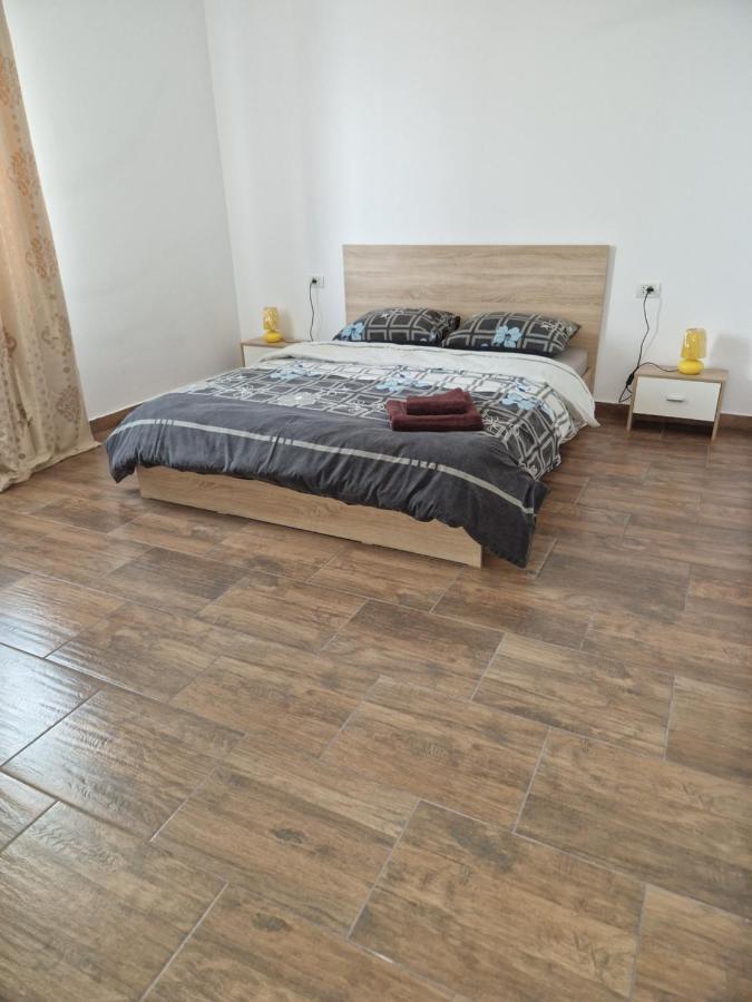 Năvodari Splendid Aparthotel מראה חיצוני תמונה