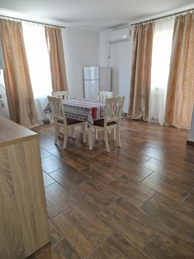 Năvodari Splendid Aparthotel מראה חיצוני תמונה
